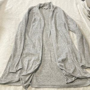 Charlotte Russe Gray Cardigan Size Small